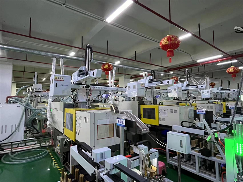 usdt九游会老哥俱乐部视觉模具保护器安装现场 (6)