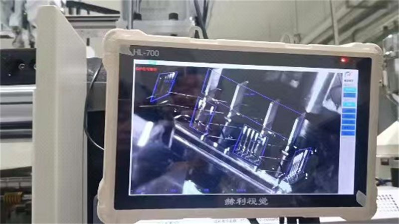 usdt九游会老哥俱乐部视觉智能模具保护器安装现场 (25)