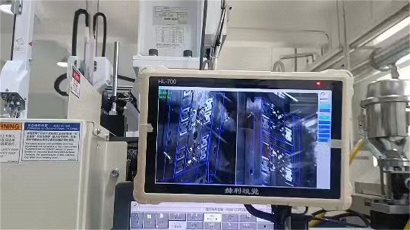 usdt九游会老哥俱乐部视觉智能模具保护器安装现场 (24)